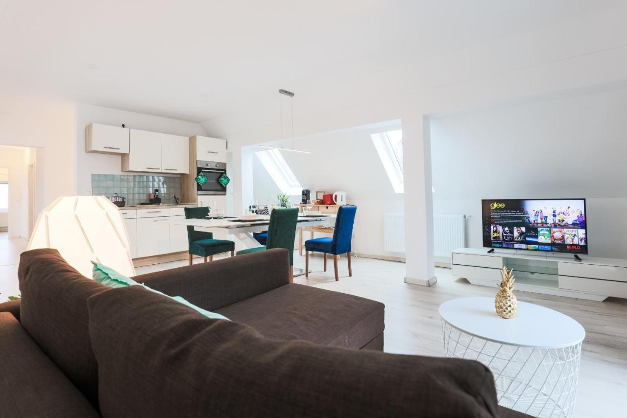 Arbio I Cozy Apartments Augsburg-Lechhausen المظهر الخارجي الصورة
